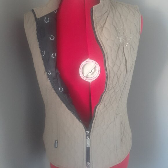 Riding Vest - Picture 5 of 6